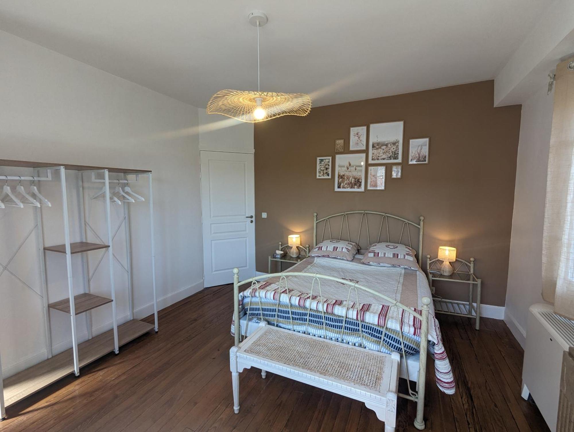 Bed and Breakfast Le Domaine De La Croze Грама Экстерьер фото